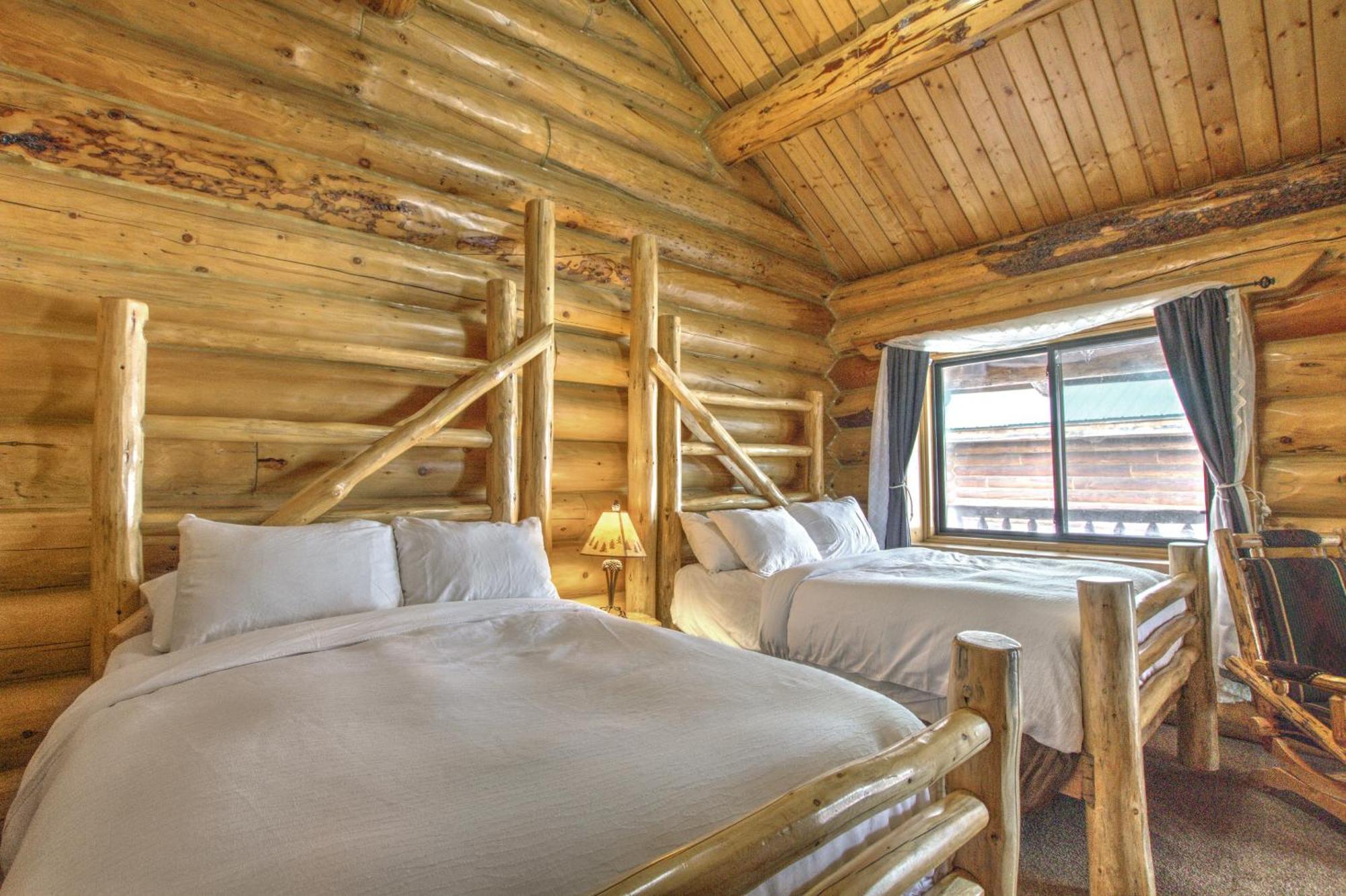 Hibernation Station West Yellowstone Exterior foto