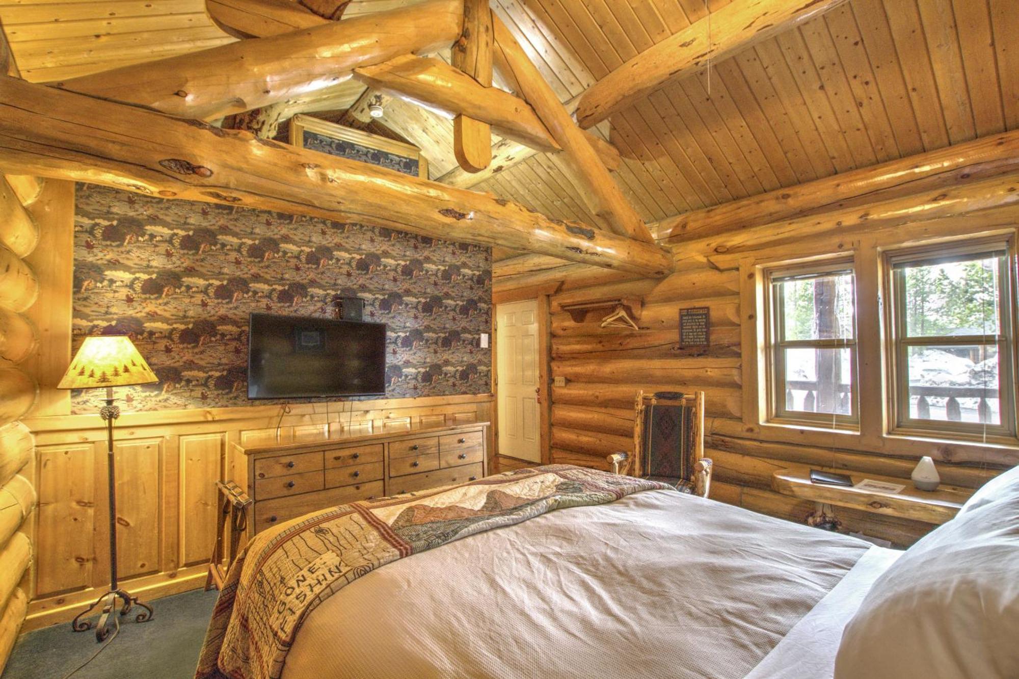 Hibernation Station West Yellowstone Quarto foto